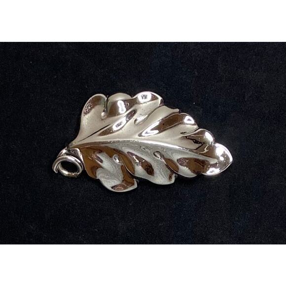 Vintage Old Crest Sterling Silver Oak Leaf Brooch Pin Pendant Textured Fall - Picture 3 of 11
